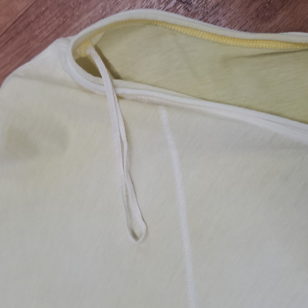 Women's Light Yellow Casual Top - Picture 6 of 7